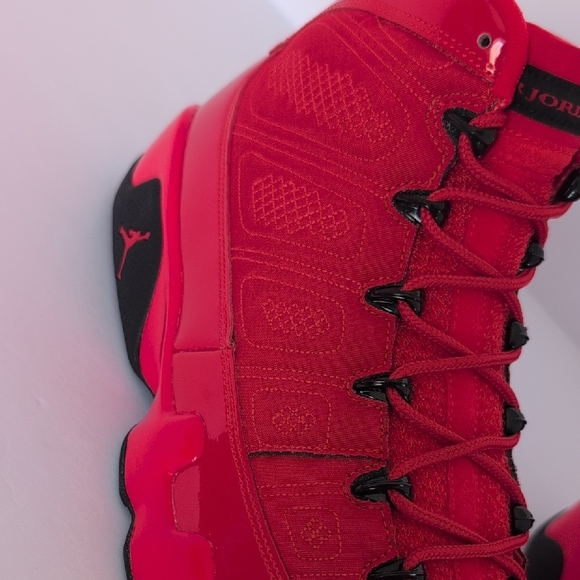 Air Jordan 9 Retro Chili Red - Picture 13 of 15